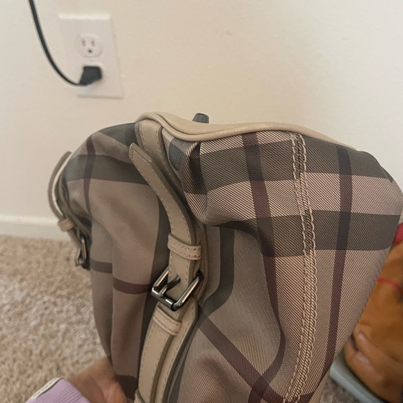 Burberry Gray Smoke Check canvas ☀️ - Picture 7 of 11